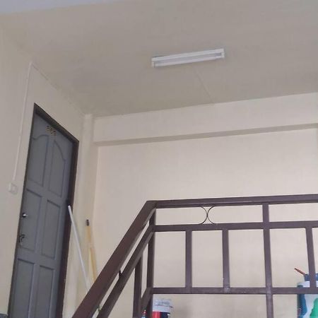 Rooftop Room In We Residence Pattaya Esterno foto
